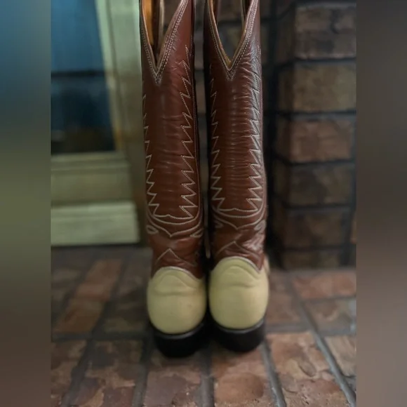 Vintage Tony Lama Wing tip boots - Picture 5 of 14